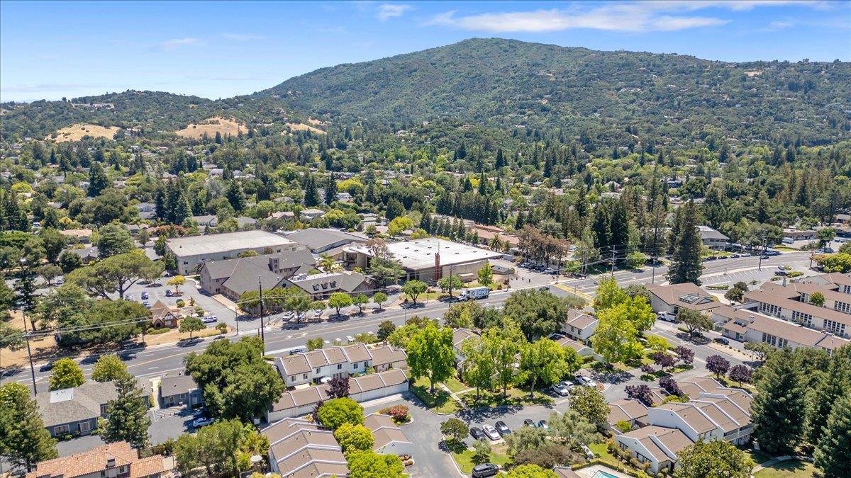 Detail Gallery Image 32 of 33 For 16345 Los Gatos Blvd #33,  Los Gatos,  CA 95032 - 3 Beds | 2 Baths