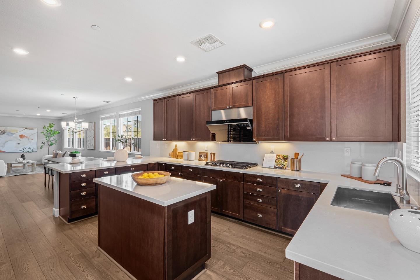 Detail Gallery Image 12 of 41 For 34104 Spur Way, Fremont,  CA 94555 - 4 Beds | 3 Baths