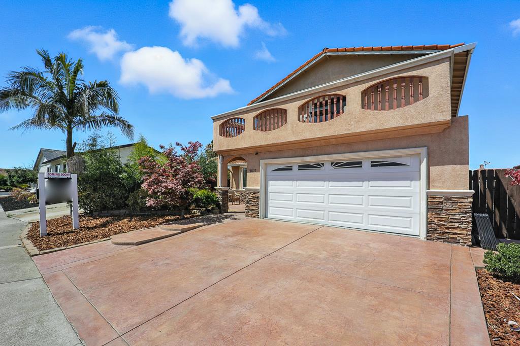 Detail Gallery Image 2 of 87 For 2507 Constellation Dr, Hayward,  CA 94545 - 4 Beds | 2/1 Baths