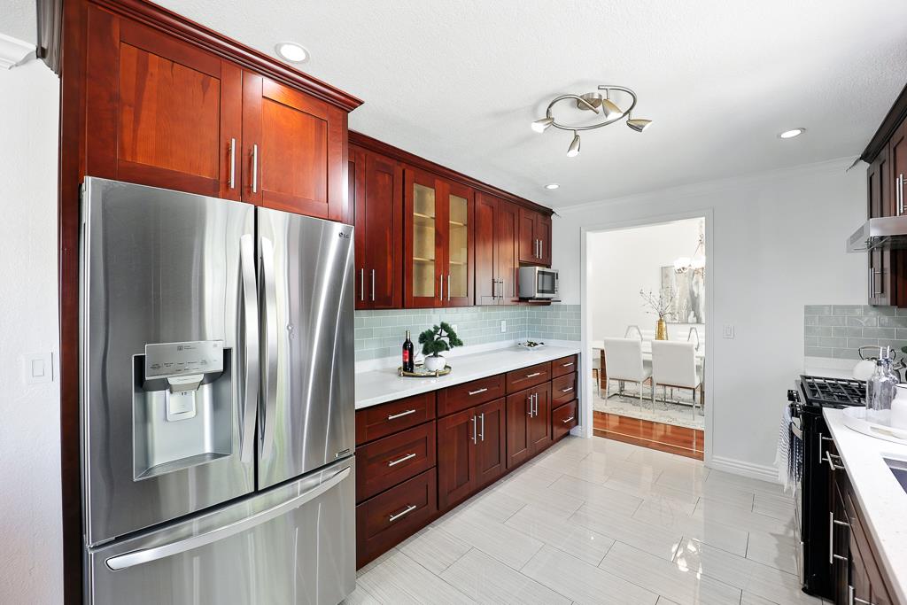 Detail Gallery Image 27 of 87 For 2507 Constellation Dr, Hayward,  CA 94545 - 4 Beds | 2/1 Baths