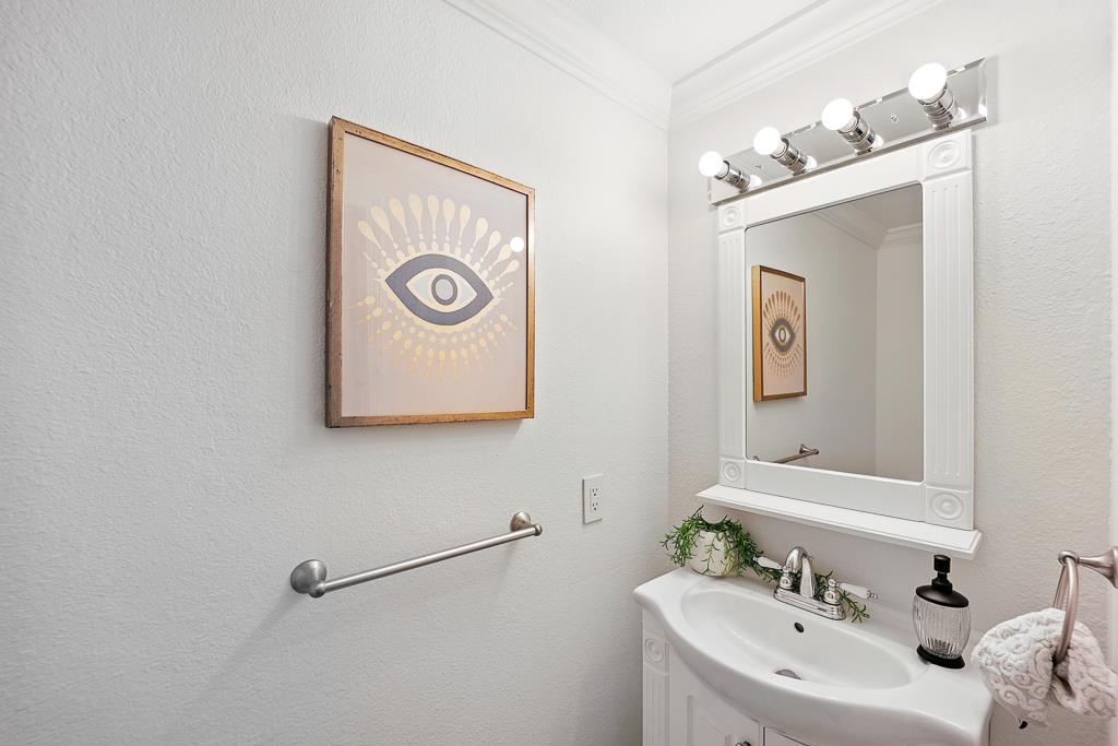Detail Gallery Image 36 of 87 For 2507 Constellation Dr, Hayward,  CA 94545 - 4 Beds | 2/1 Baths