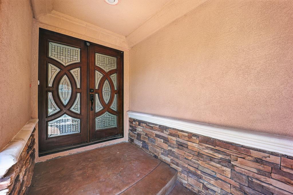 Detail Gallery Image 9 of 87 For 2507 Constellation Dr, Hayward,  CA 94545 - 4 Beds | 2/1 Baths