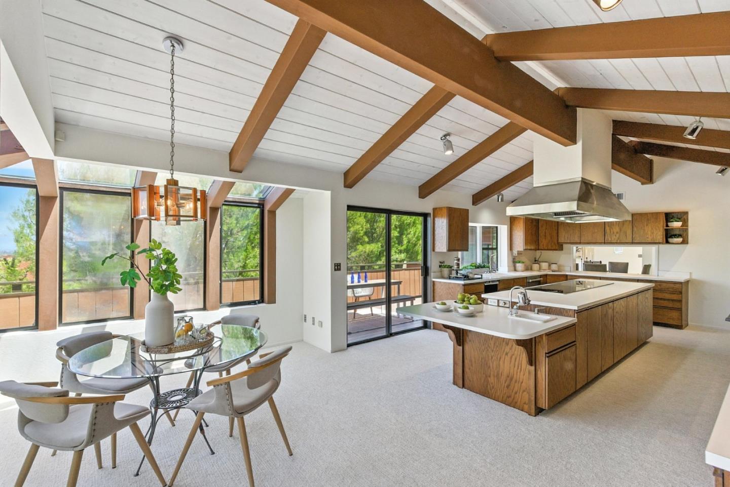 Detail Gallery Image 18 of 66 For 12391 Farr Ranch Ct, Saratoga,  CA 95070 - 3 Beds | 2/1 Baths