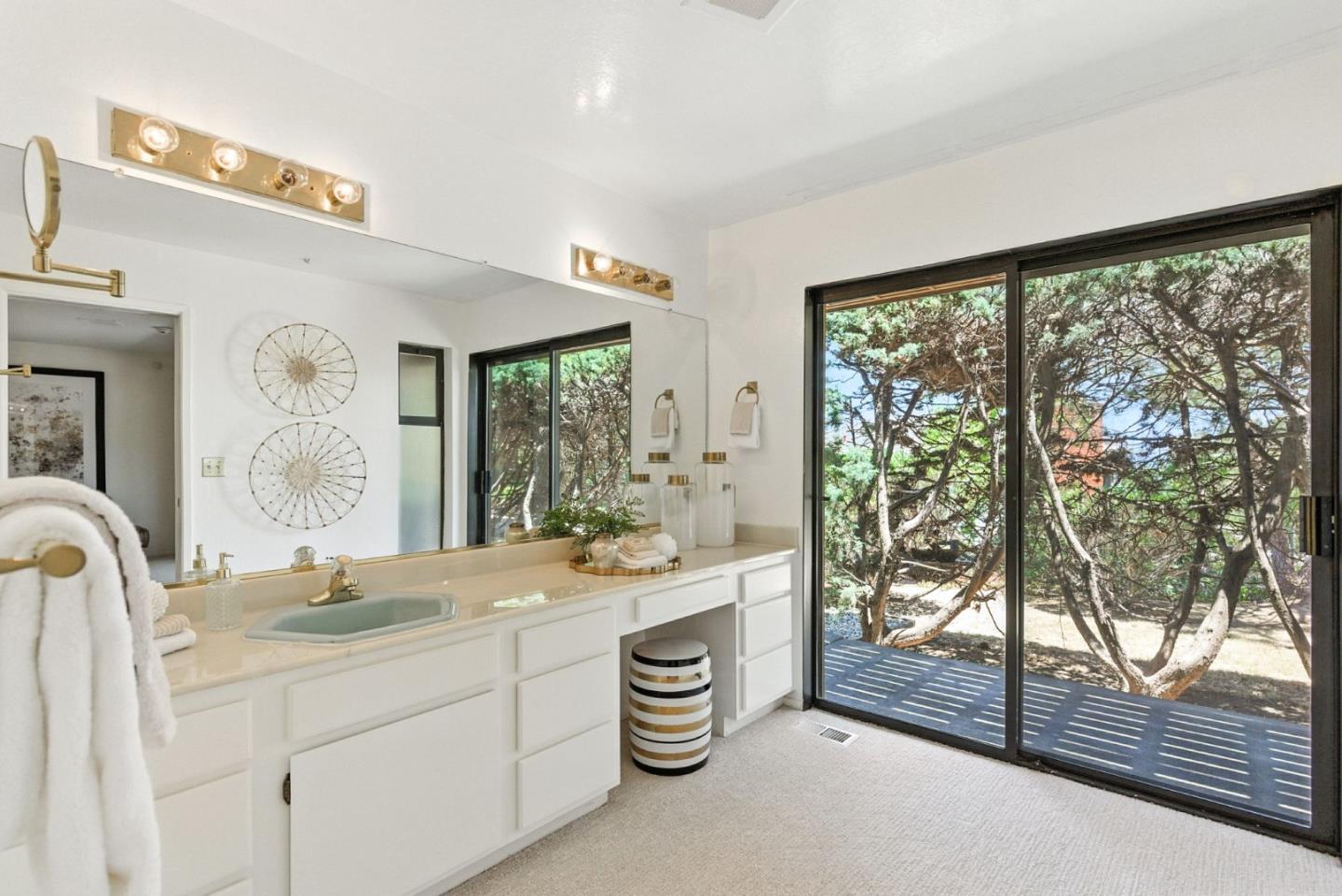 Detail Gallery Image 24 of 66 For 12391 Farr Ranch Ct, Saratoga,  CA 95070 - 3 Beds | 2/1 Baths
