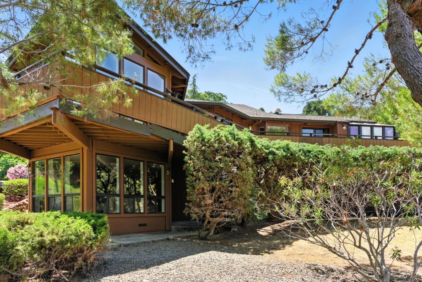 Detail Gallery Image 43 of 66 For 12391 Farr Ranch Ct, Saratoga,  CA 95070 - 3 Beds | 2/1 Baths