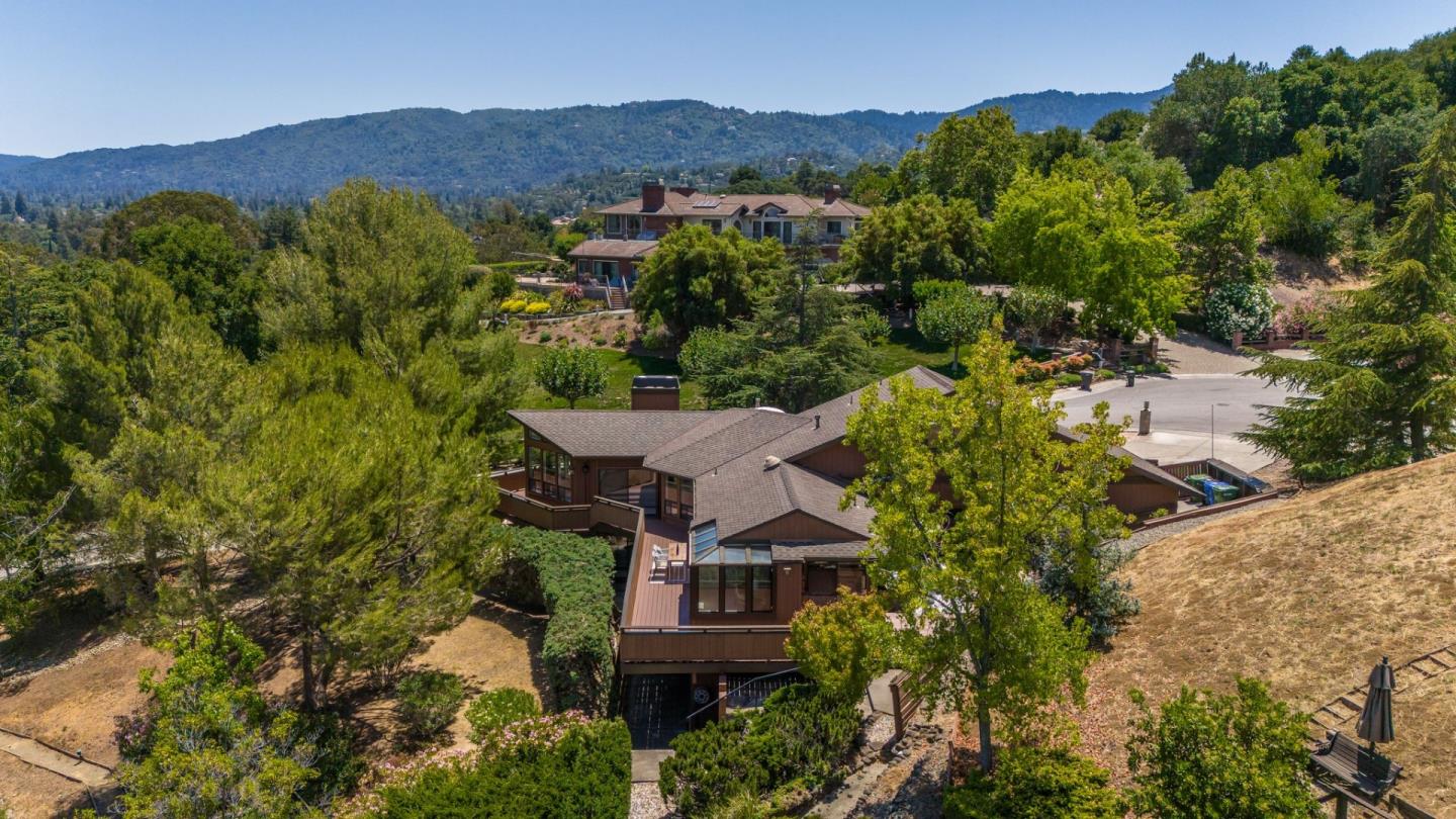 Detail Gallery Image 56 of 66 For 12391 Farr Ranch Ct, Saratoga,  CA 95070 - 3 Beds | 2/1 Baths