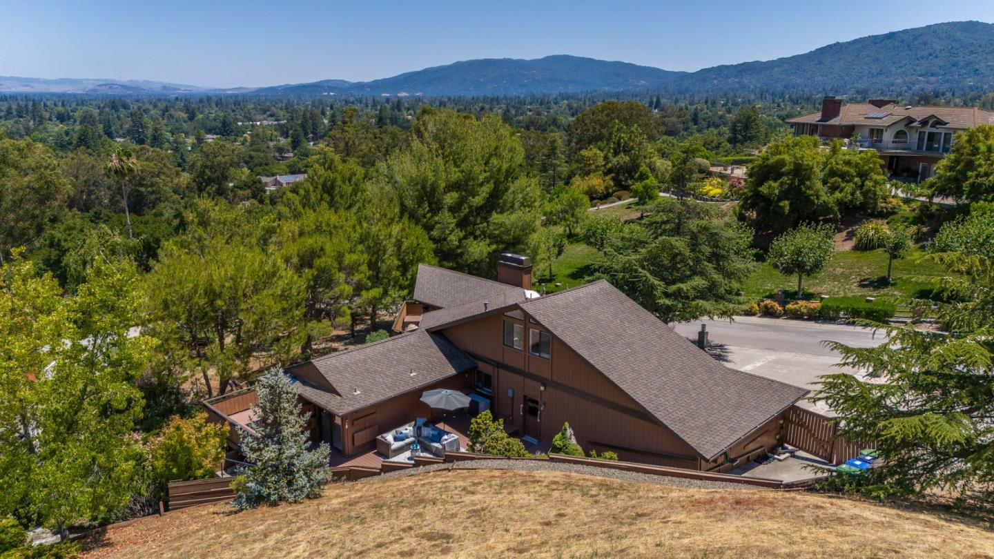 Detail Gallery Image 58 of 66 For 12391 Farr Ranch Ct, Saratoga,  CA 95070 - 3 Beds | 2/1 Baths