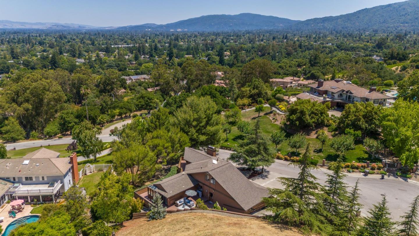 Detail Gallery Image 59 of 66 For 12391 Farr Ranch Ct, Saratoga,  CA 95070 - 3 Beds | 2/1 Baths