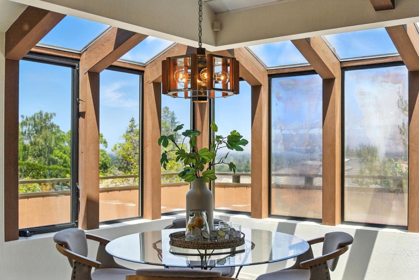 Detail Gallery Image 6 of 66 For 12391 Farr Ranch Ct, Saratoga,  CA 95070 - 3 Beds | 2/1 Baths