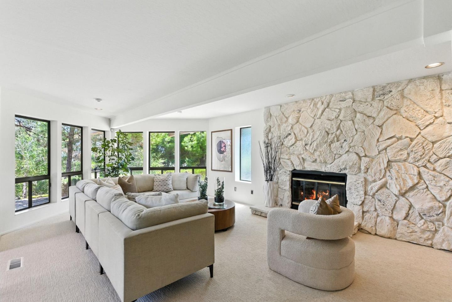 Detail Gallery Image 8 of 66 For 12391 Farr Ranch Ct, Saratoga,  CA 95070 - 3 Beds | 2/1 Baths