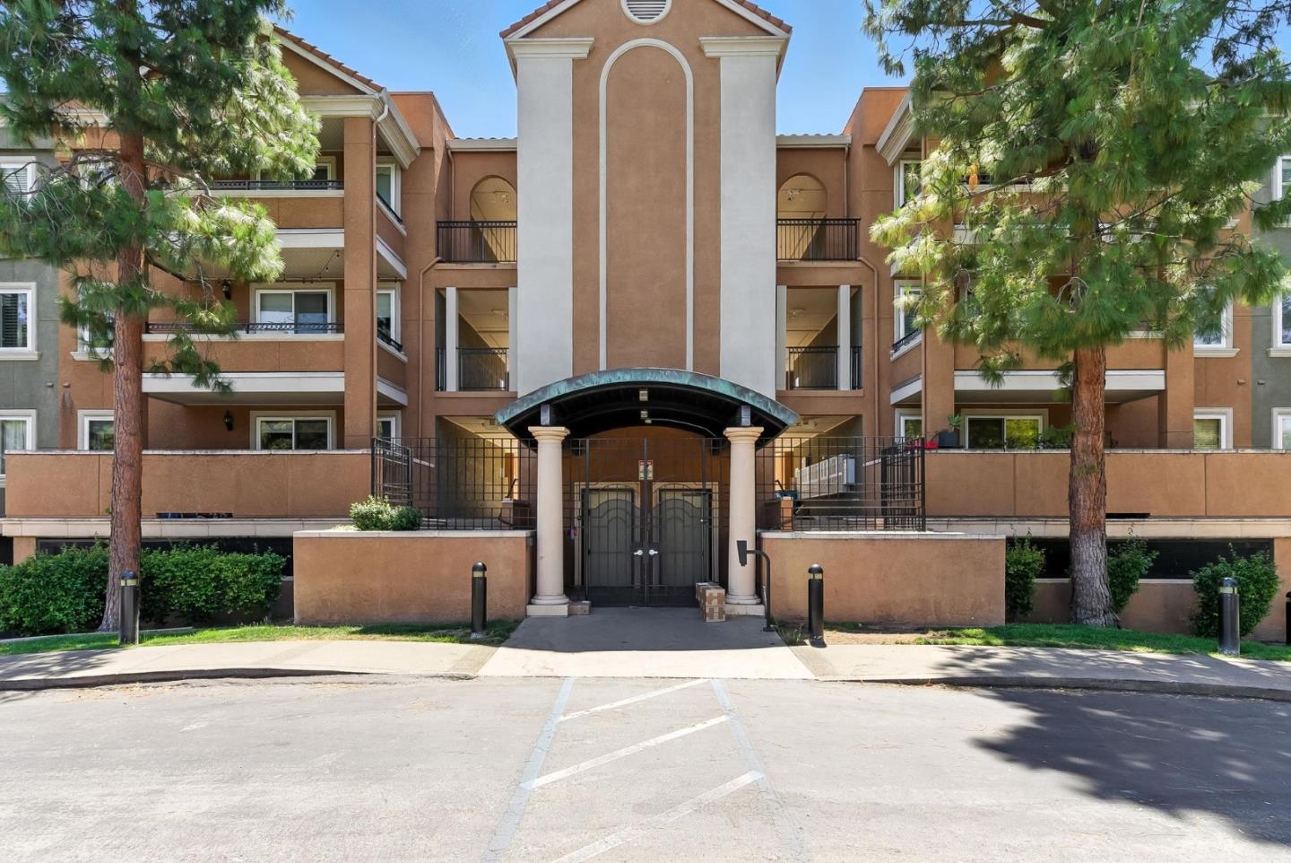 Detail Gallery Image 30 of 32 For 401 S Norfolk St #315,  San Mateo,  CA 94401 - 2 Beds | 2 Baths