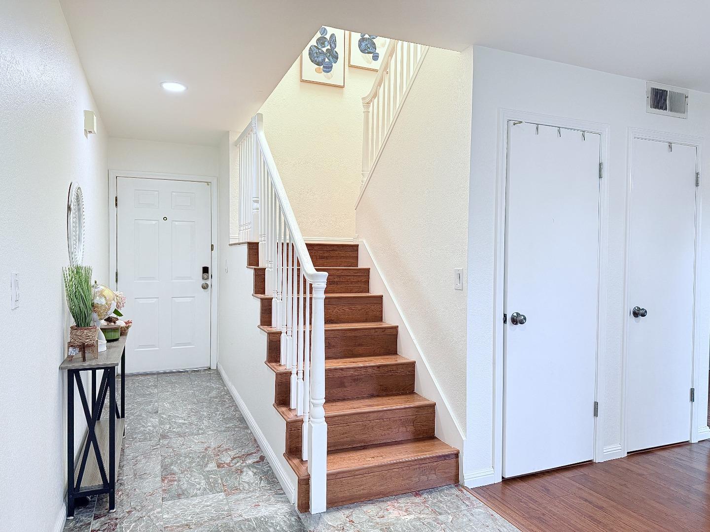 Detail Gallery Image 6 of 29 For 130 Baroni Ave #29,  San Jose,  CA 95136 - 2 Beds | 2/1 Baths