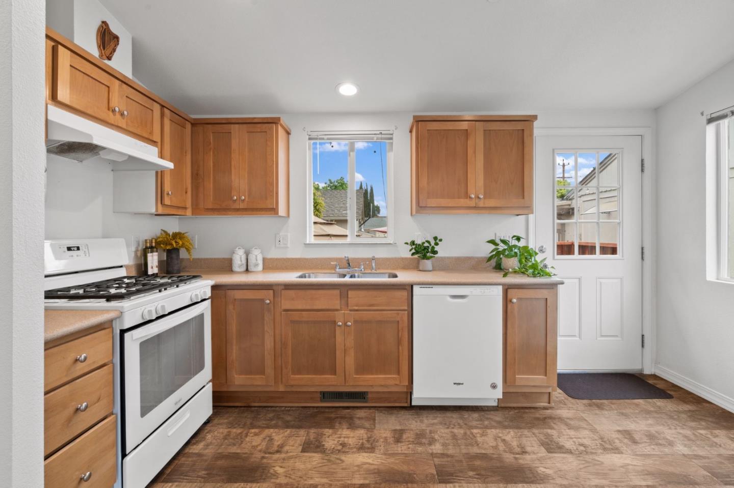 Detail Gallery Image 22 of 50 For 3150 Riddle Rd, San Jose,  CA 95117 - – Beds | – Baths
