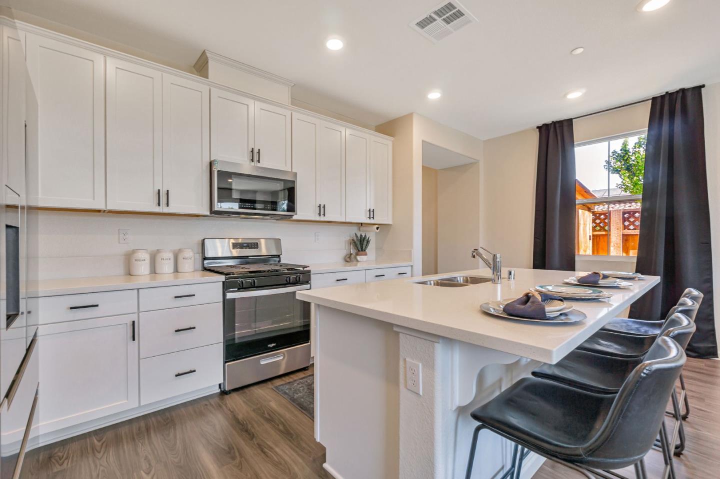 Detail Gallery Image 12 of 43 For 414 Ledro Way, Oakley,  CA 94561 - 3 Beds | 2 Baths