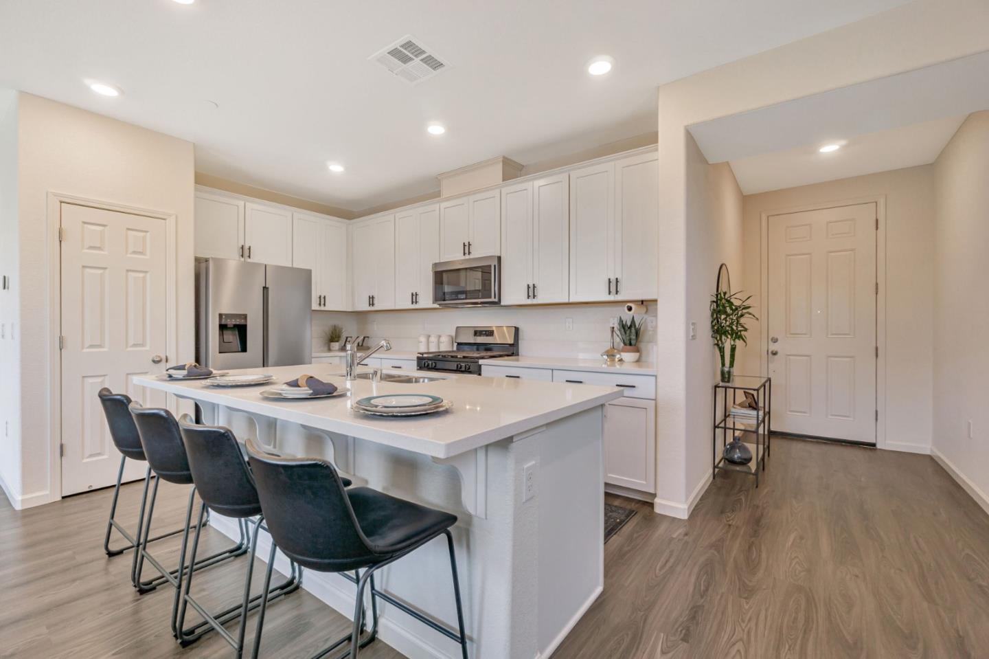 Detail Gallery Image 9 of 43 For 414 Ledro Way, Oakley,  CA 94561 - 3 Beds | 2 Baths
