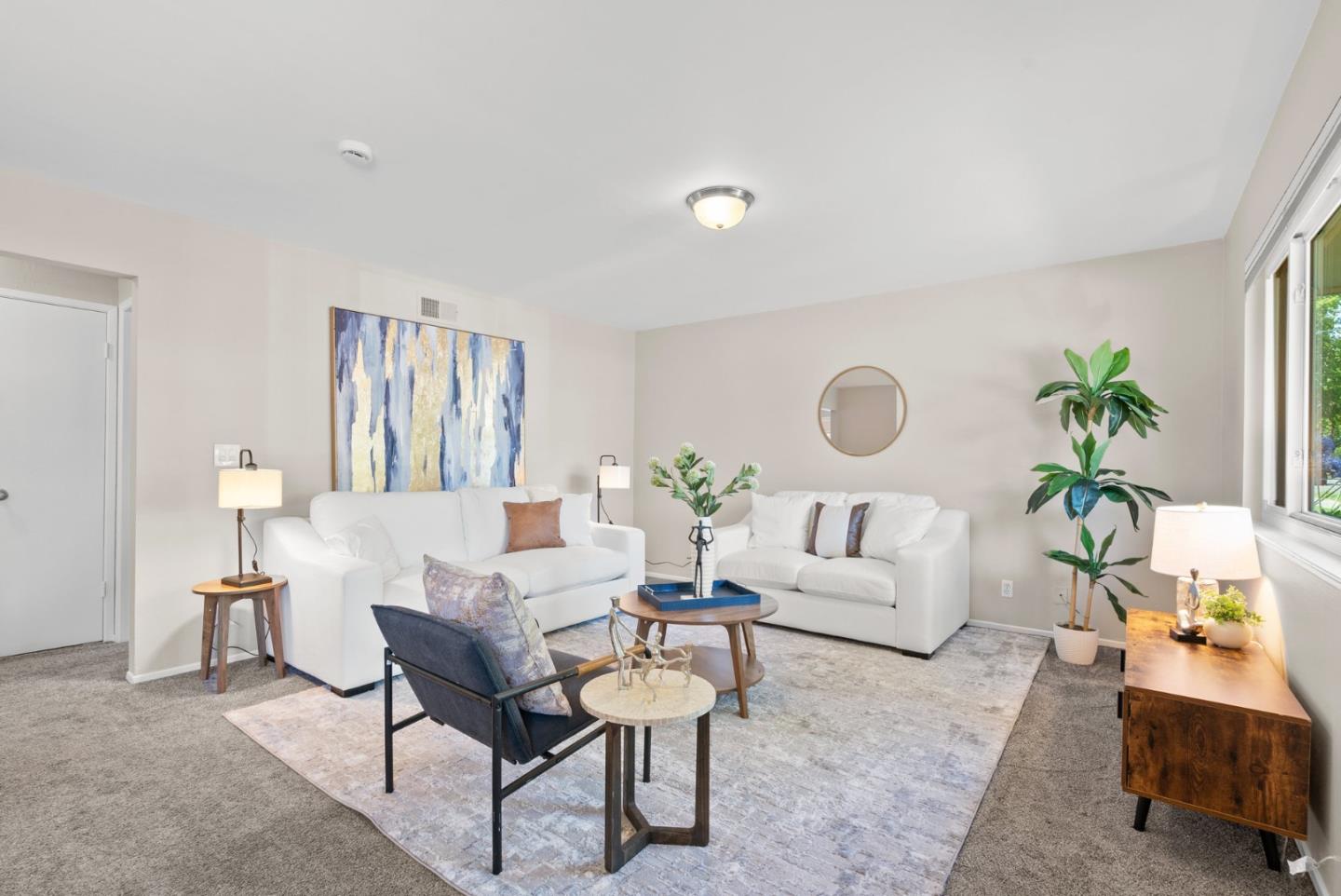 Detail Gallery Image 3 of 22 For 350 N 1st St #1,  Campbell,  CA 95008 - 2 Beds | 1 Baths