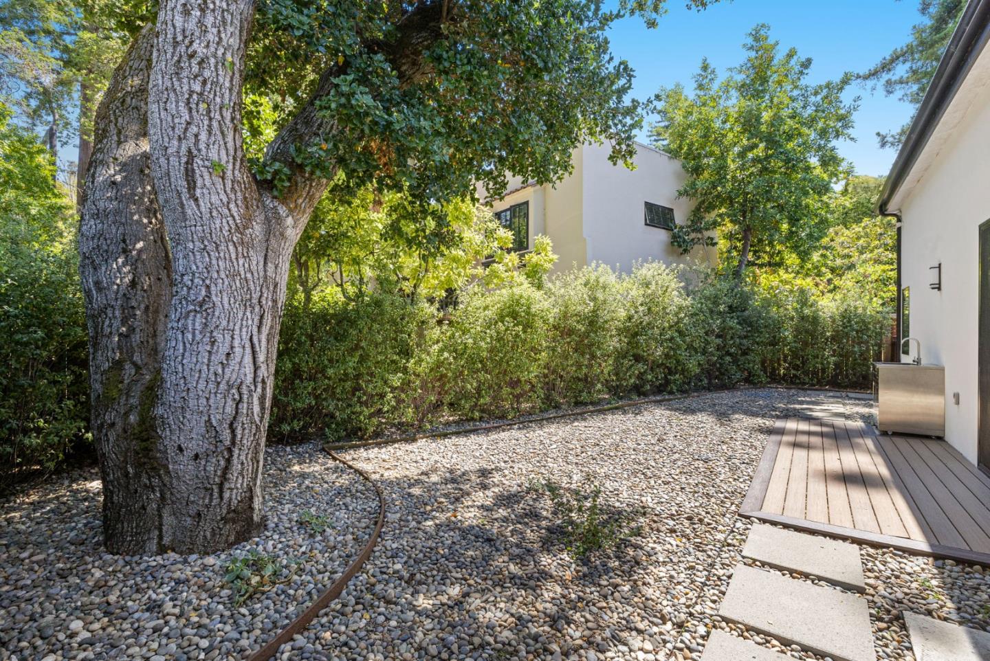 Detail Gallery Image 104 of 128 For 613 Barroilhet Ave, San Mateo,  CA 94402 - 3 Beds | 3 Baths