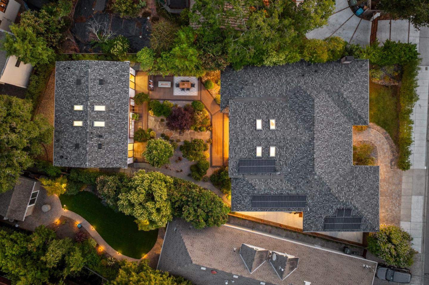 Detail Gallery Image 113 of 128 For 613 Barroilhet Ave, San Mateo,  CA 94402 - 3 Beds | 3 Baths