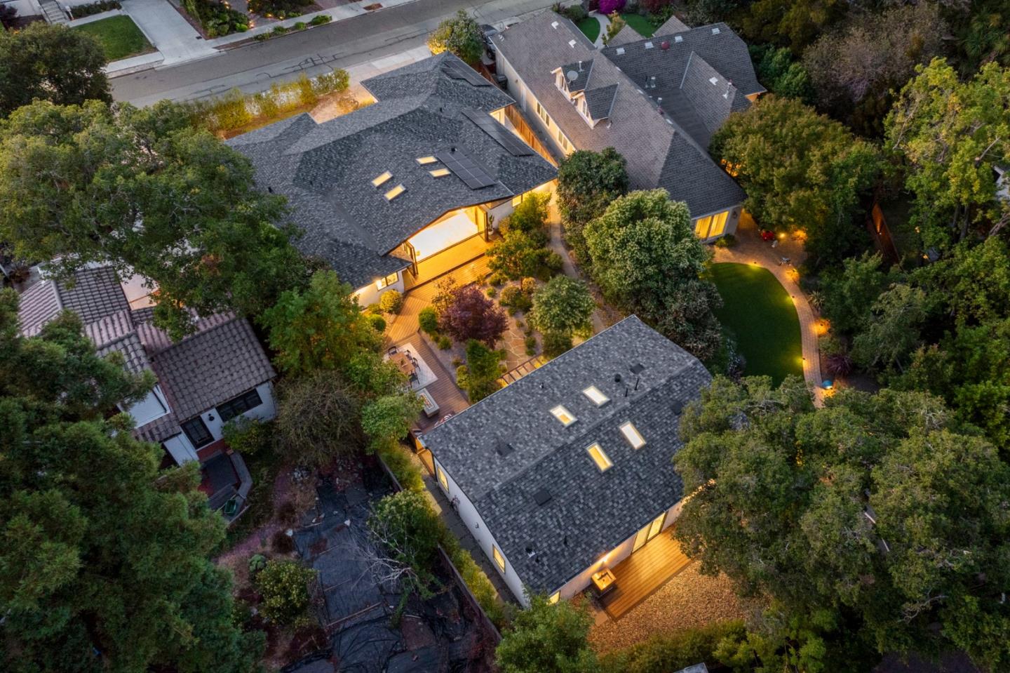 Detail Gallery Image 118 of 128 For 613 Barroilhet Ave, San Mateo,  CA 94402 - 3 Beds | 3 Baths