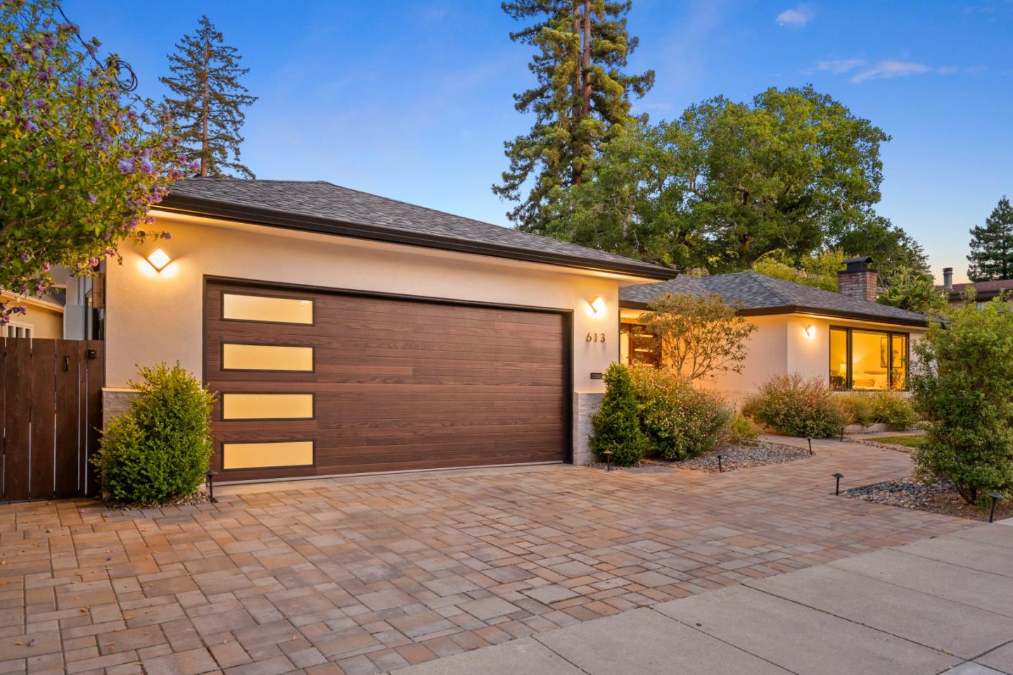 Detail Gallery Image 3 of 128 For 613 Barroilhet Ave, San Mateo,  CA 94402 - 3 Beds | 3 Baths