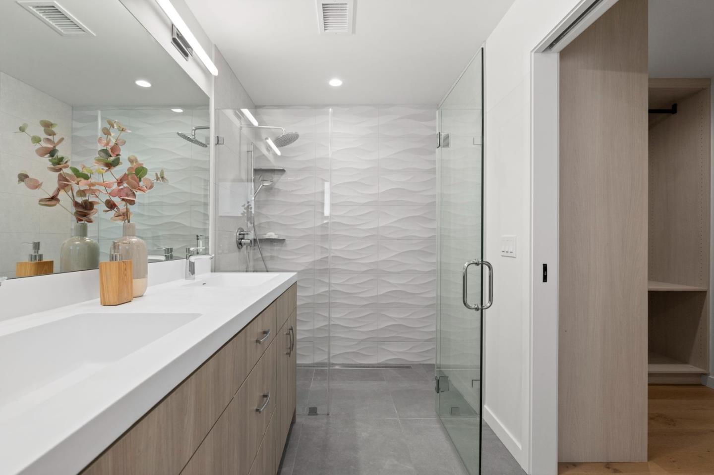 Detail Gallery Image 53 of 128 For 613 Barroilhet Ave, San Mateo,  CA 94402 - 3 Beds | 3 Baths