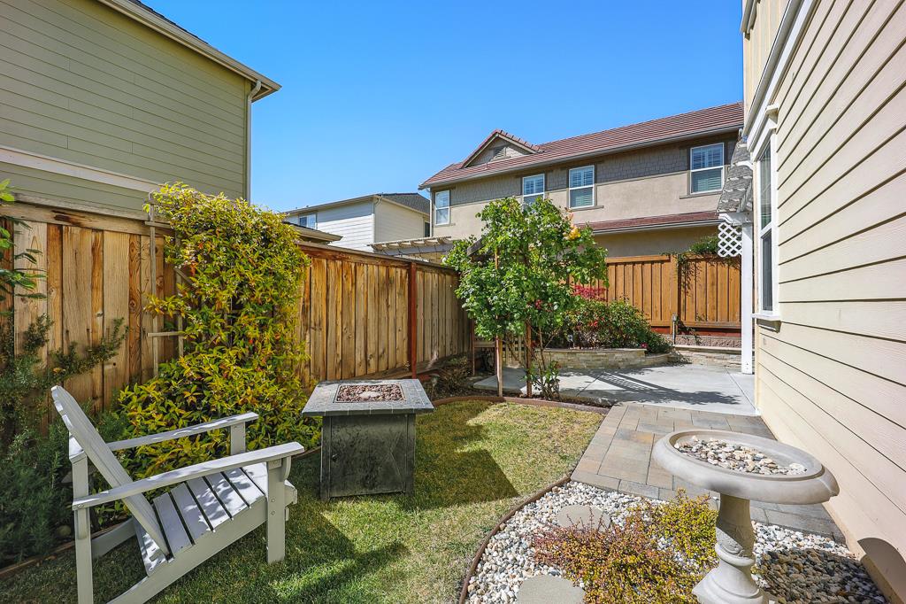 Detail Gallery Image 13 of 91 For 33528 Mustang St, Fremont,  CA 94555 - 5 Beds | 3/1 Baths
