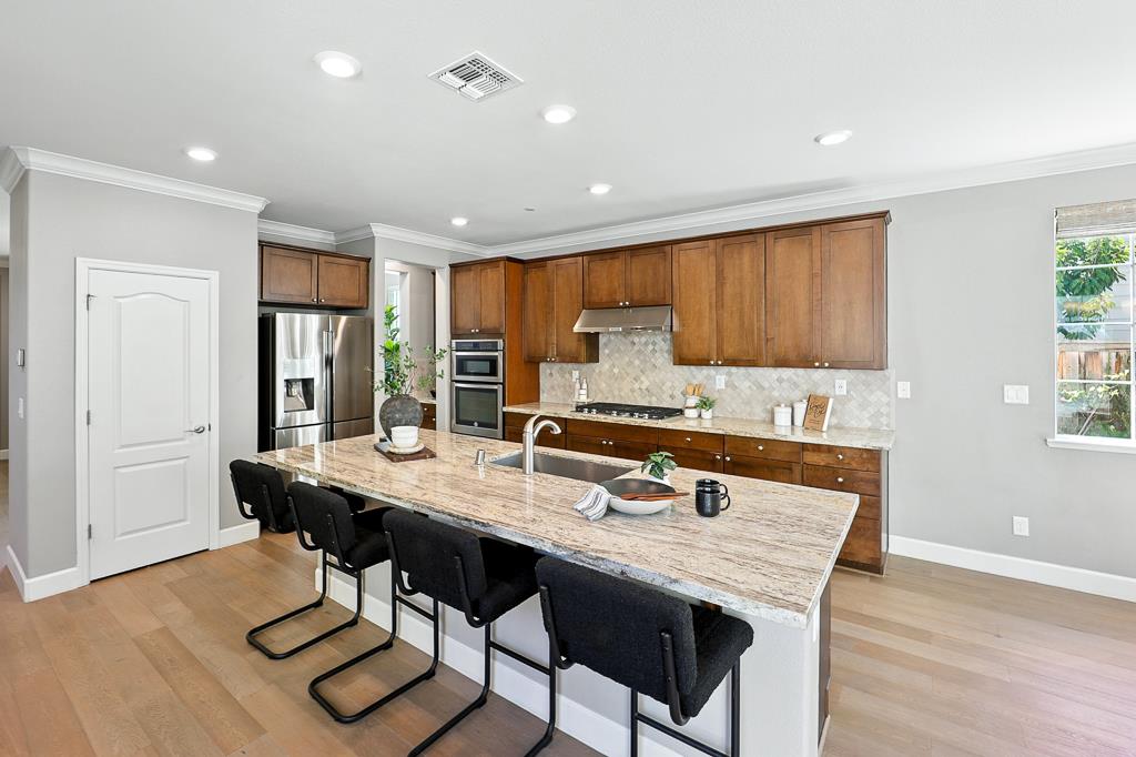 Detail Gallery Image 23 of 91 For 33528 Mustang St, Fremont,  CA 94555 - 5 Beds | 3/1 Baths