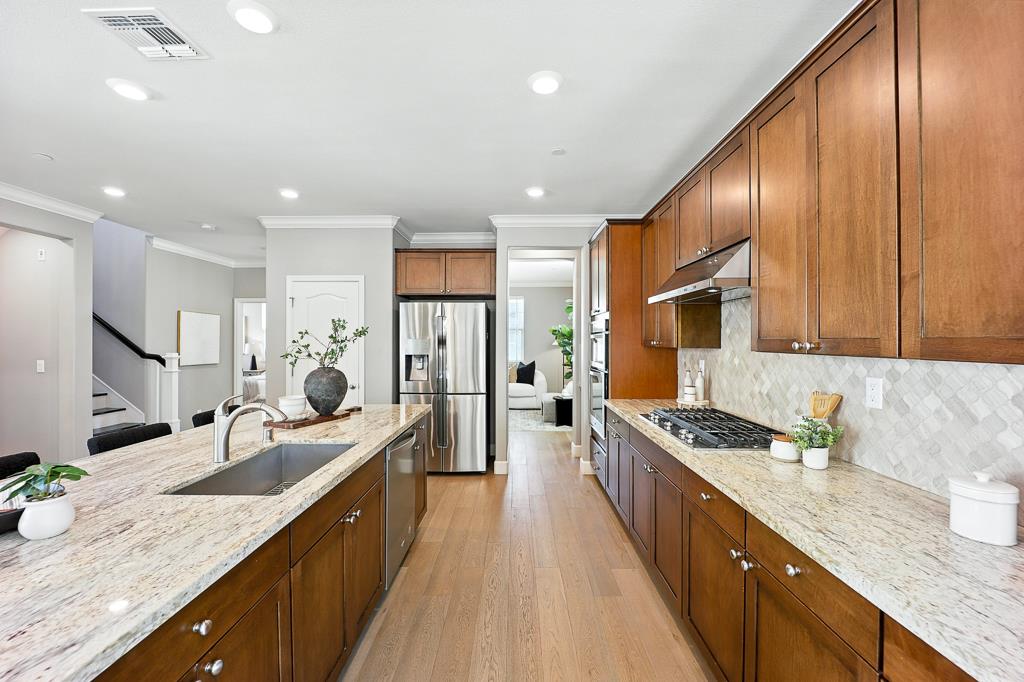Detail Gallery Image 24 of 91 For 33528 Mustang St, Fremont,  CA 94555 - 5 Beds | 3/1 Baths