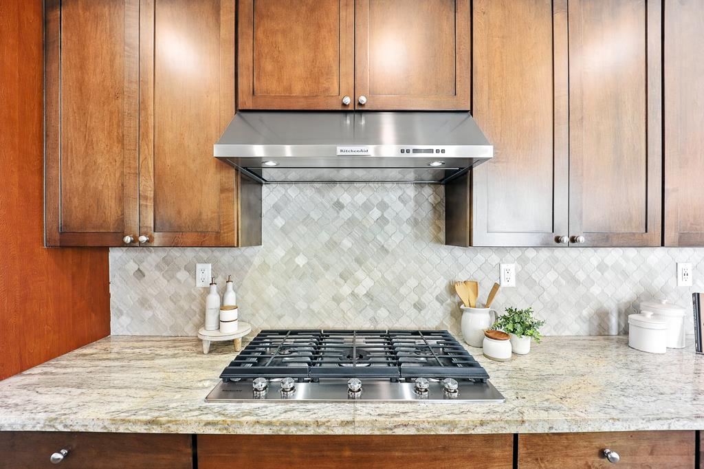 Detail Gallery Image 27 of 91 For 33528 Mustang St, Fremont,  CA 94555 - 5 Beds | 3/1 Baths