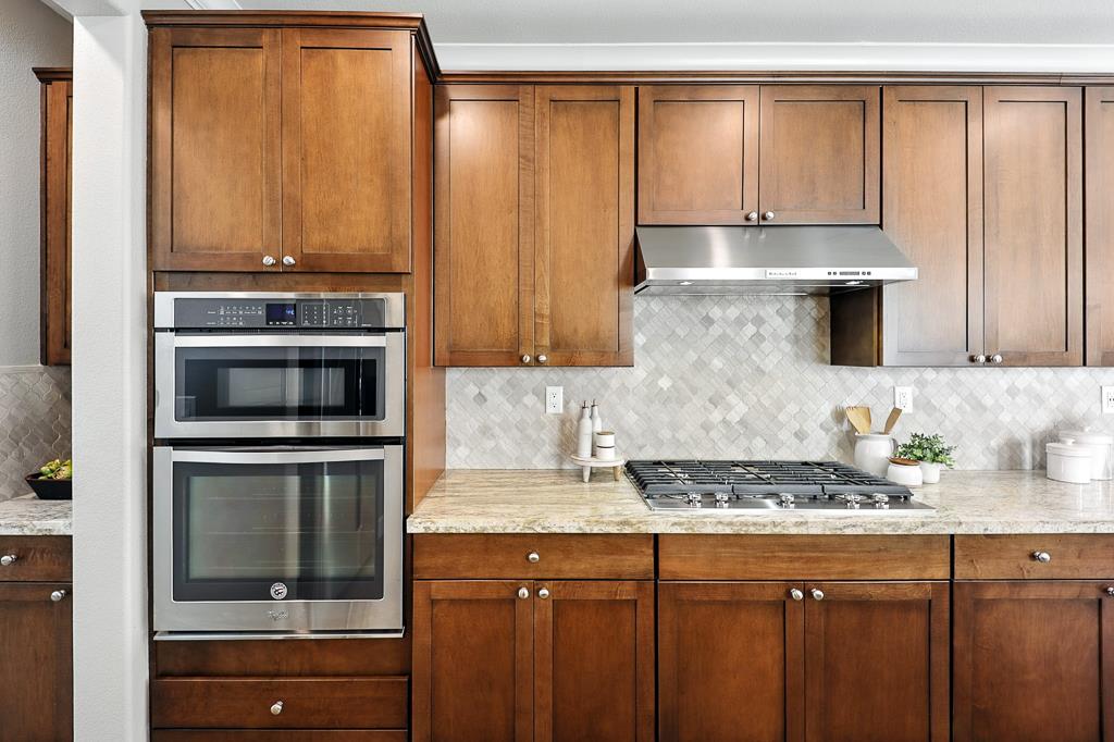 Detail Gallery Image 28 of 91 For 33528 Mustang St, Fremont,  CA 94555 - 5 Beds | 3/1 Baths