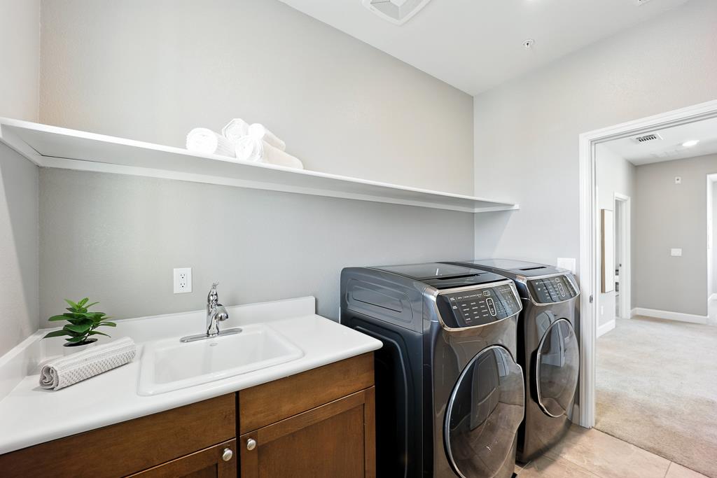 Detail Gallery Image 45 of 91 For 33528 Mustang St, Fremont,  CA 94555 - 5 Beds | 3/1 Baths