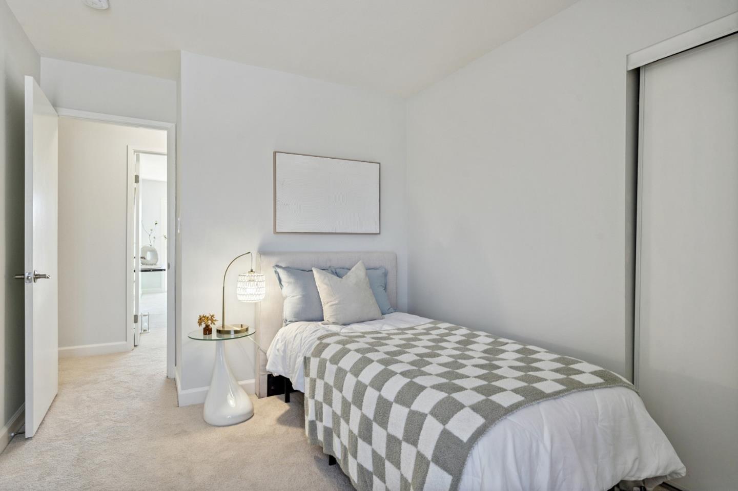 Detail Gallery Image 34 of 44 For 965 Marquette Ln, Foster City,  CA 94404 - 3 Beds | 2/1 Baths
