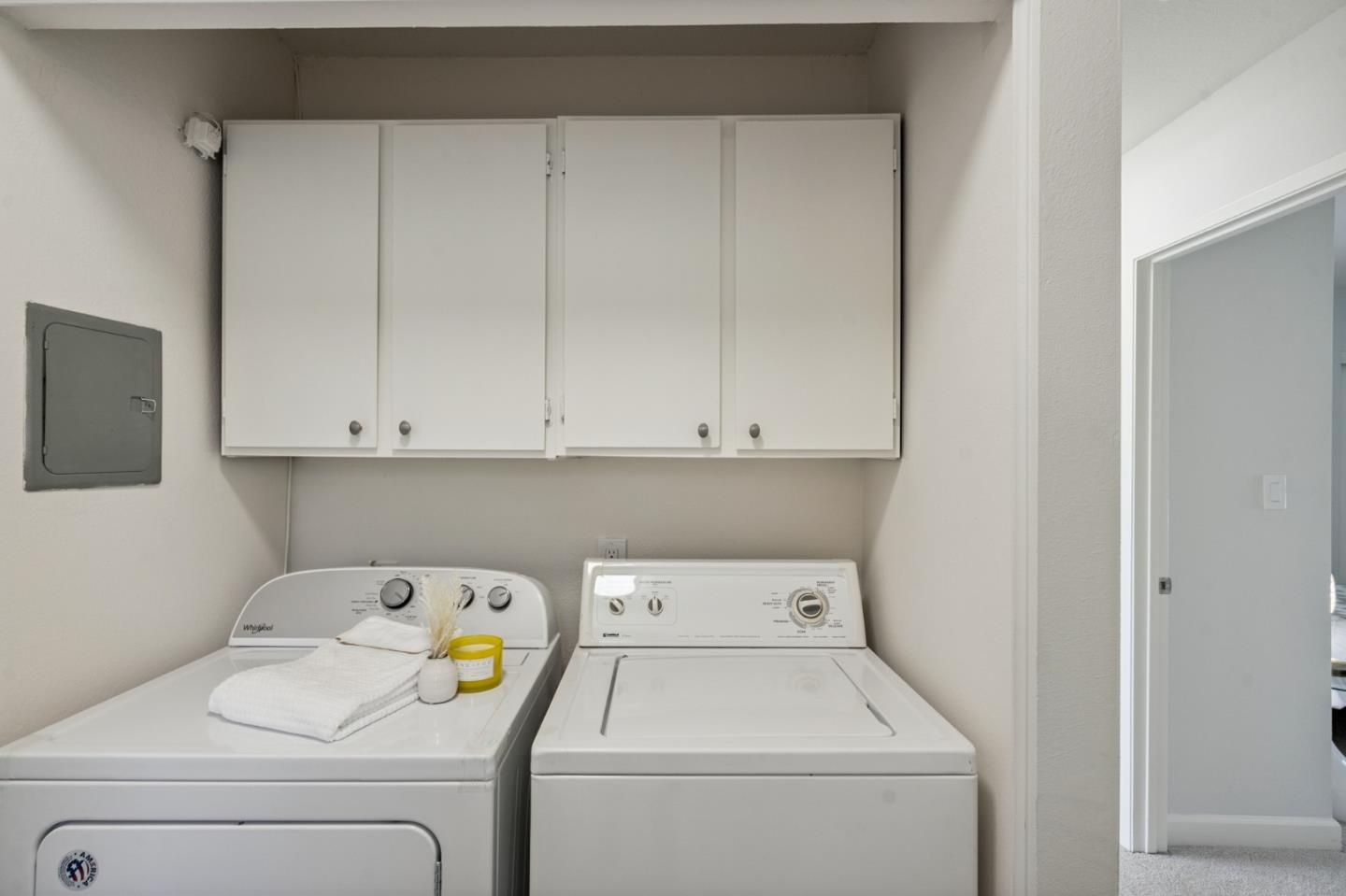 Detail Gallery Image 35 of 44 For 965 Marquette Ln, Foster City,  CA 94404 - 3 Beds | 2/1 Baths