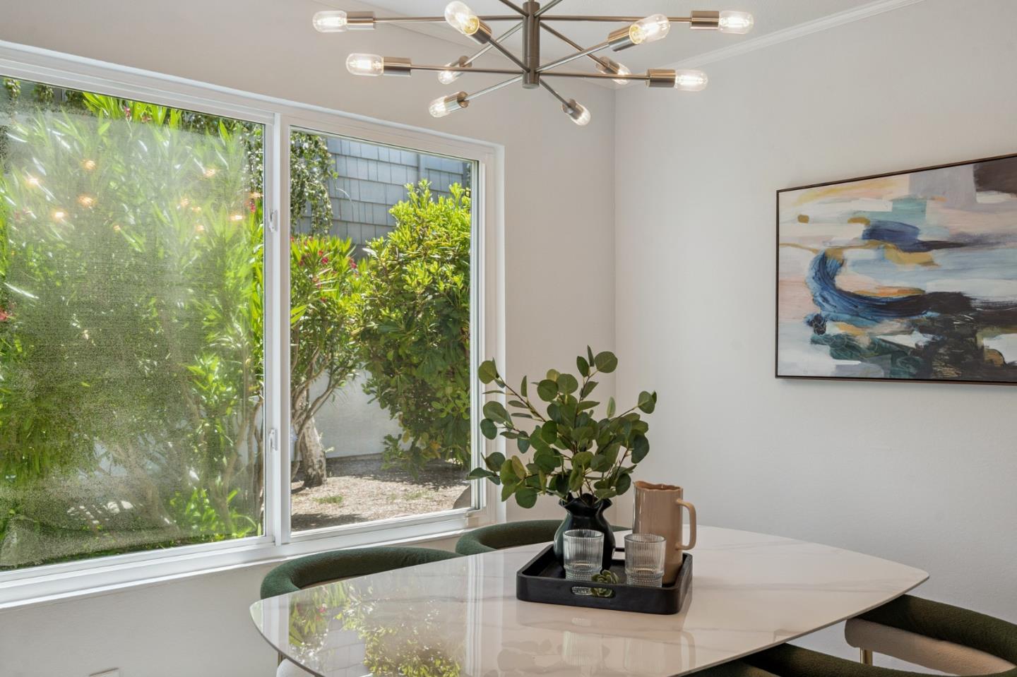 Detail Gallery Image 8 of 44 For 965 Marquette Ln, Foster City,  CA 94404 - 3 Beds | 2/1 Baths
