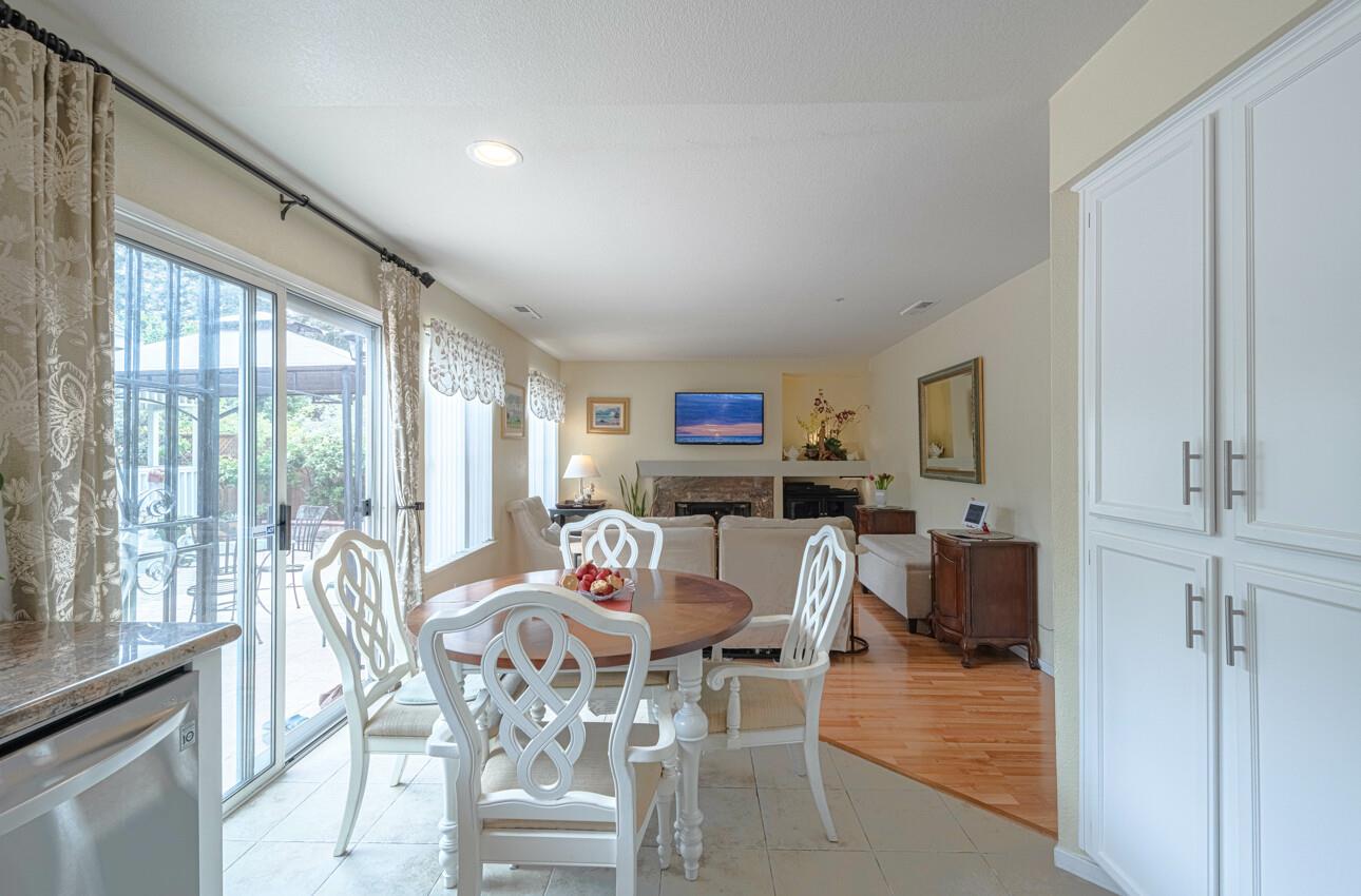 Detail Gallery Image 16 of 43 For 1768 Delancey Dr, Salinas,  CA 93906 - 4 Beds | 2/1 Baths