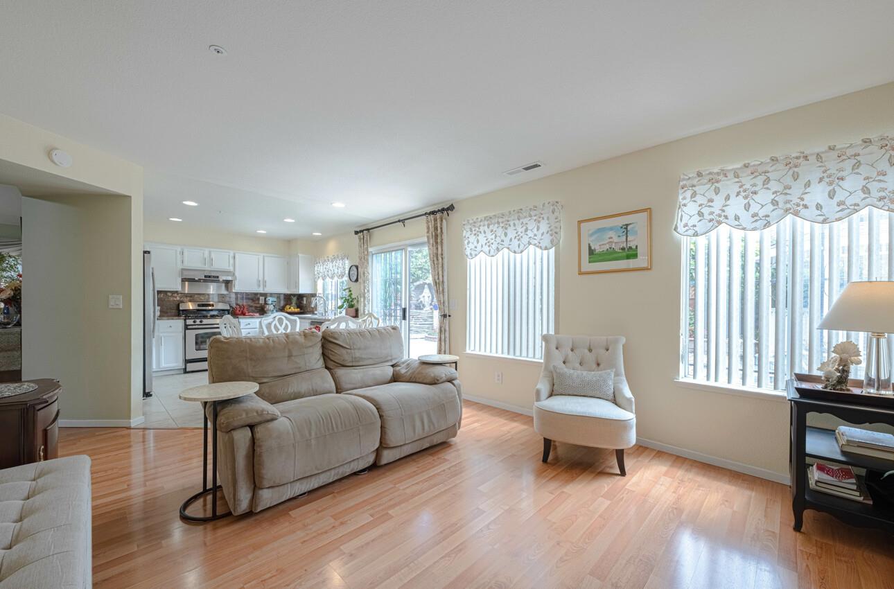 Detail Gallery Image 19 of 43 For 1768 Delancey Dr, Salinas,  CA 93906 - 4 Beds | 2/1 Baths