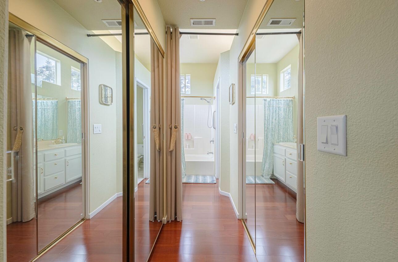 Detail Gallery Image 24 of 43 For 1768 Delancey Dr, Salinas,  CA 93906 - 4 Beds | 2/1 Baths