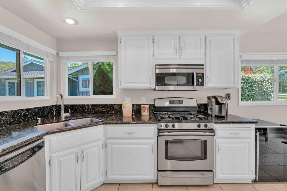 Detail Gallery Image 7 of 47 For 1854 Saint George Rd, Danville,  CA 94526 - 3 Beds | 2 Baths