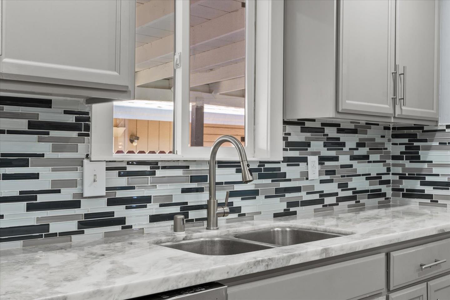 Detail Gallery Image 21 of 65 For 3803 22nd Ave, Sacramento,  CA 95820 - 3 Beds | 2 Baths