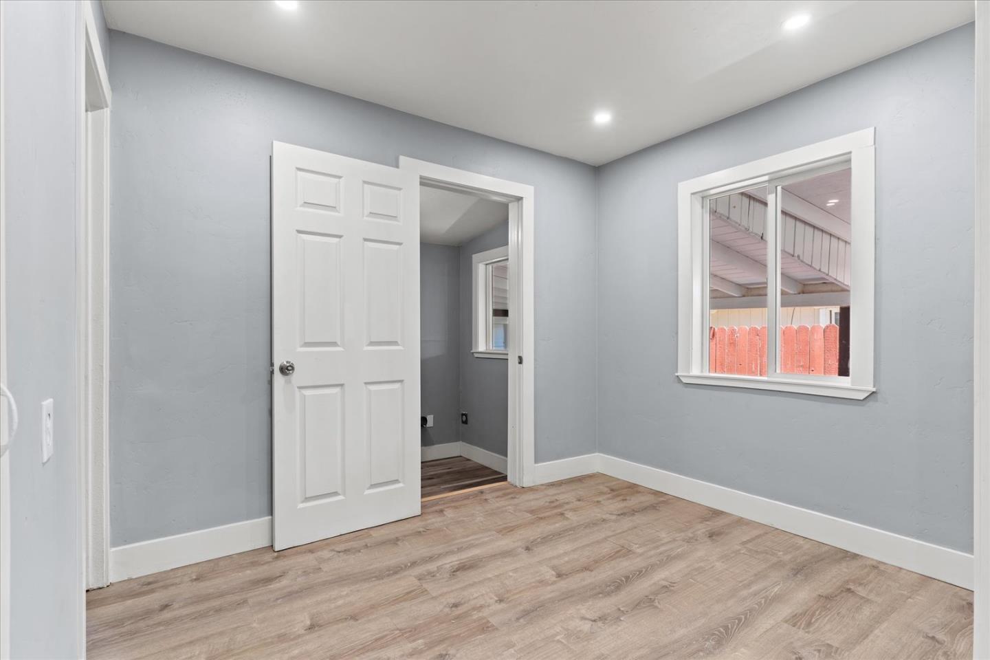 Detail Gallery Image 23 of 65 For 3803 22nd Ave, Sacramento,  CA 95820 - 3 Beds | 2 Baths