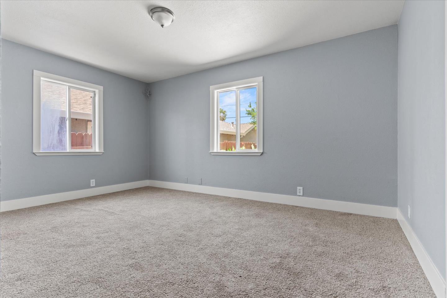 Detail Gallery Image 28 of 65 For 3803 22nd Ave, Sacramento,  CA 95820 - 3 Beds | 2 Baths