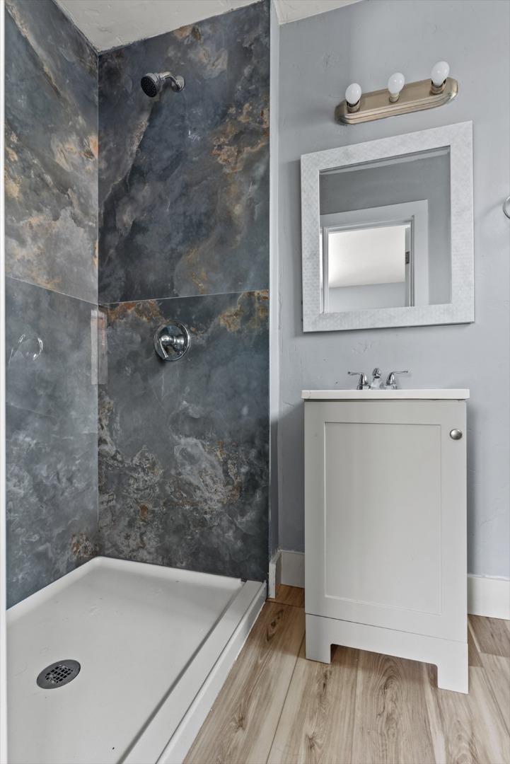 Detail Gallery Image 33 of 65 For 3803 22nd Ave, Sacramento,  CA 95820 - 3 Beds | 2 Baths