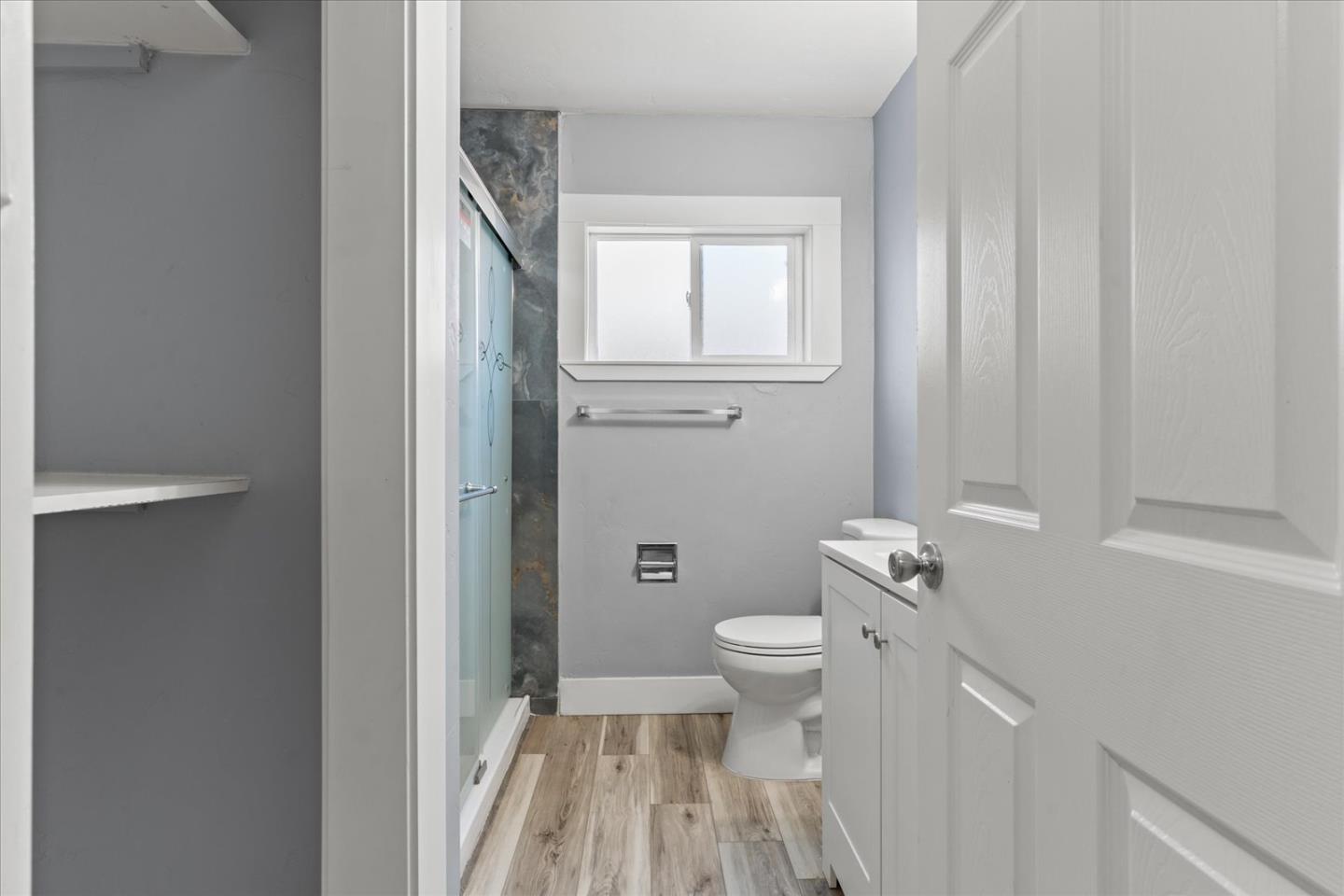 Detail Gallery Image 38 of 65 For 3803 22nd Ave, Sacramento,  CA 95820 - 3 Beds | 2 Baths