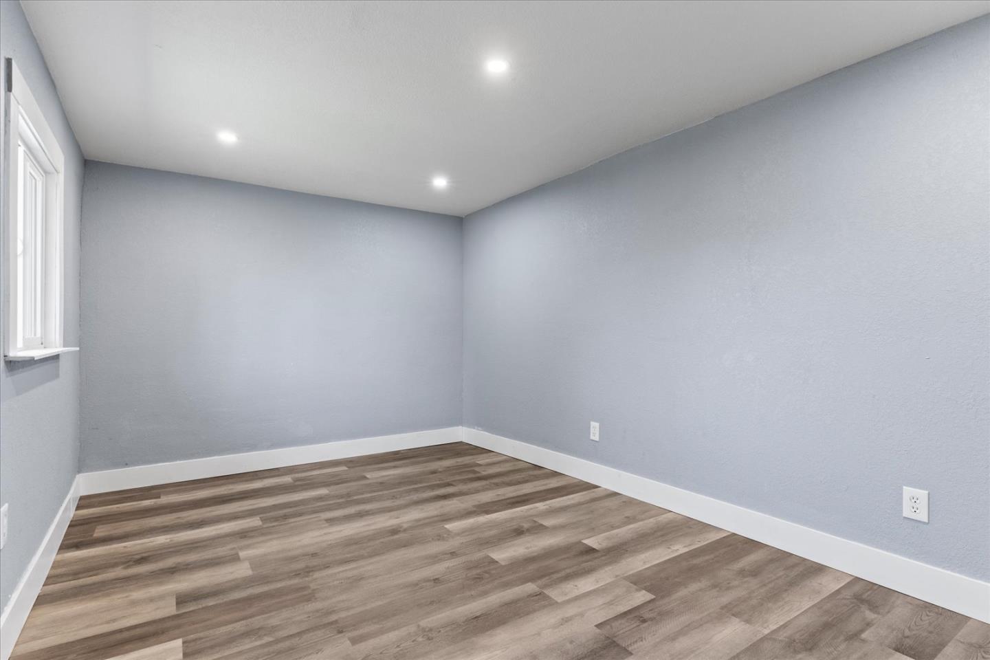 Detail Gallery Image 62 of 65 For 3803 22nd Ave, Sacramento,  CA 95820 - 3 Beds | 2 Baths