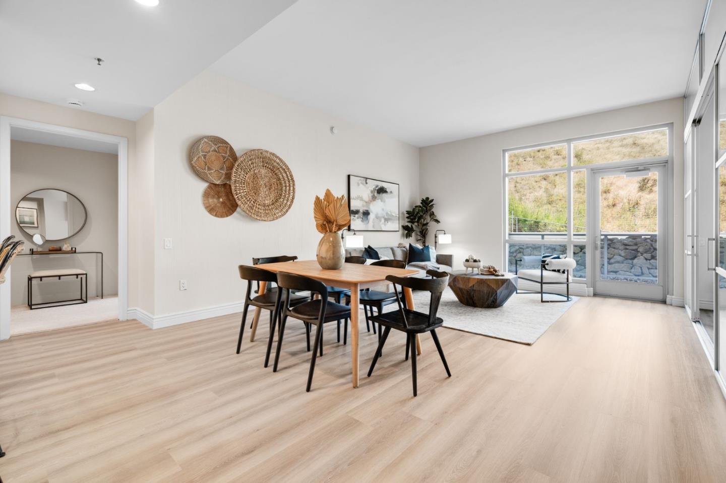 Detail Gallery Image 11 of 43 For 1 Mandalay Pl #610,  South San Francisco,  CA 94080 - 2 Beds | 2 Baths