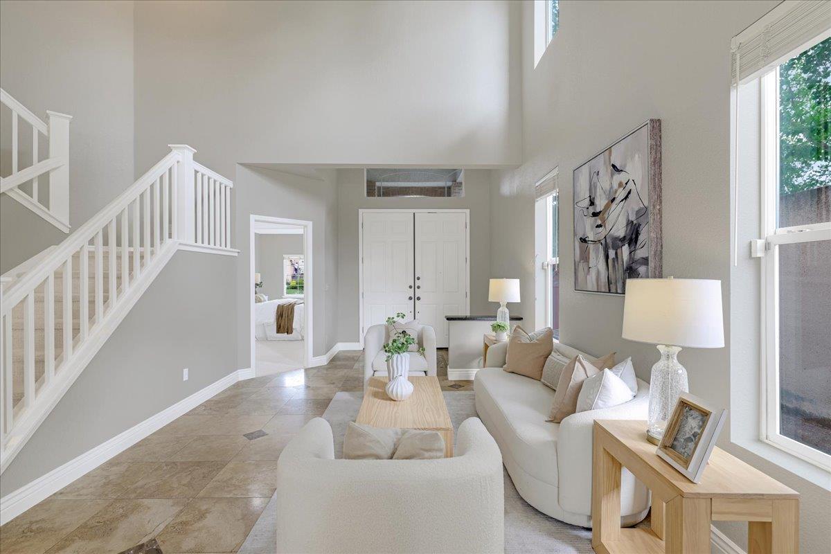 Detail Gallery Image 9 of 58 For 4480 Peacock Ct, Dublin,  CA 94568 - 4 Beds | 3 Baths