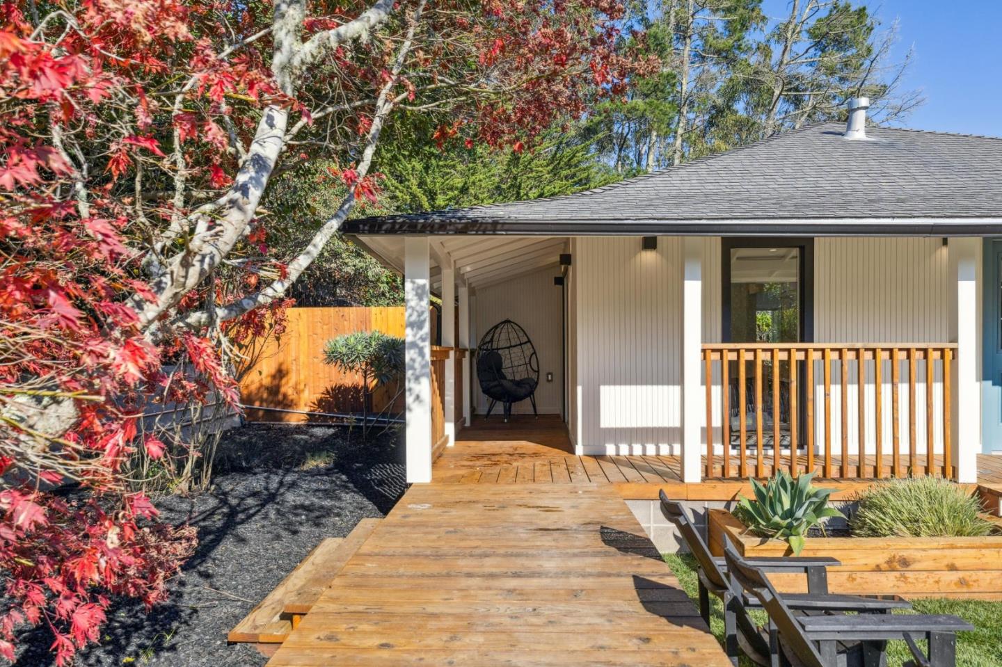 Detail Gallery Image 16 of 122 For 329 Richardson Way, Mill Valley,  CA 94941 - 2 Beds | 2 Baths