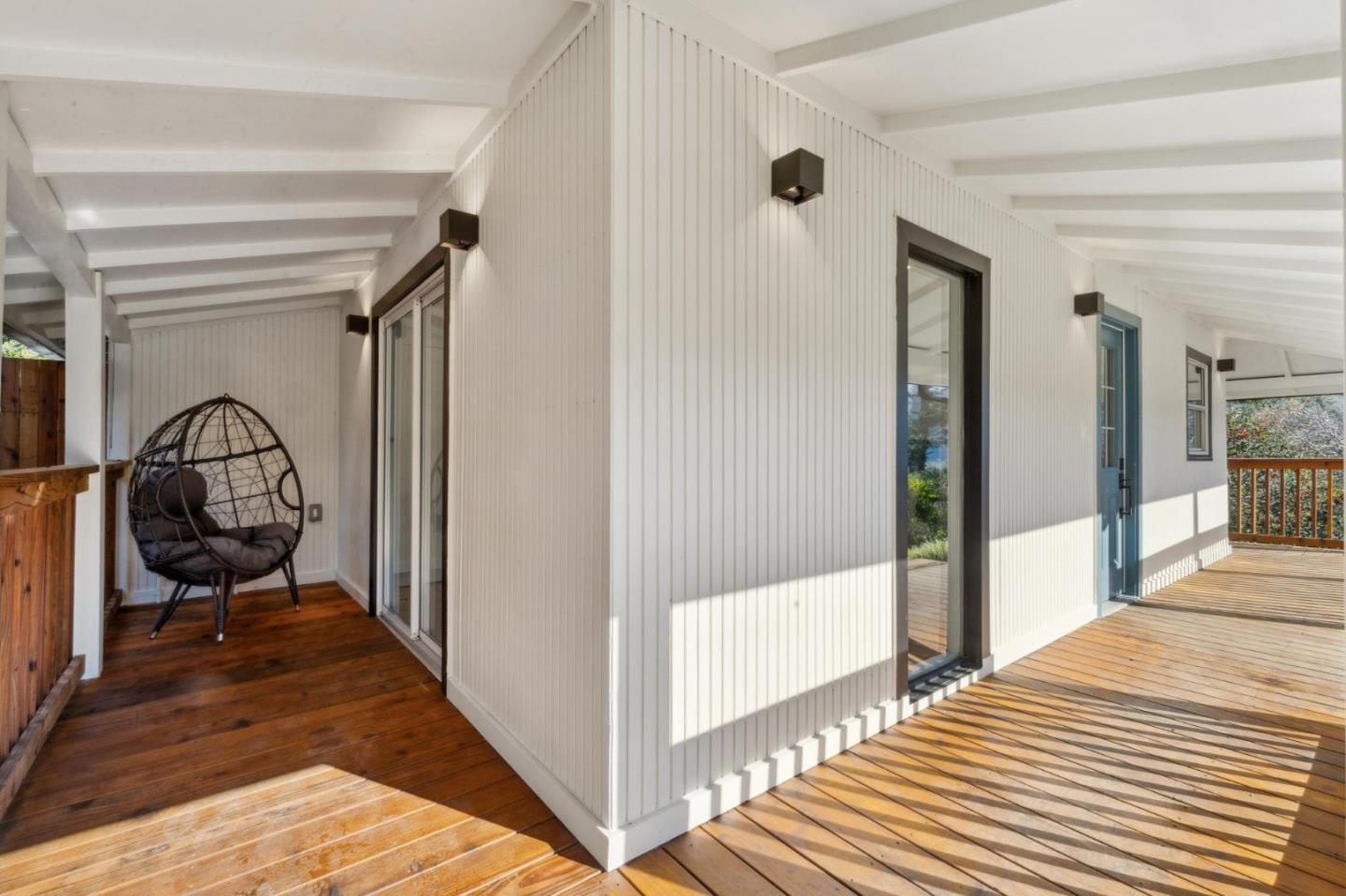 Detail Gallery Image 18 of 122 For 329 Richardson Way, Mill Valley,  CA 94941 - 2 Beds | 2 Baths