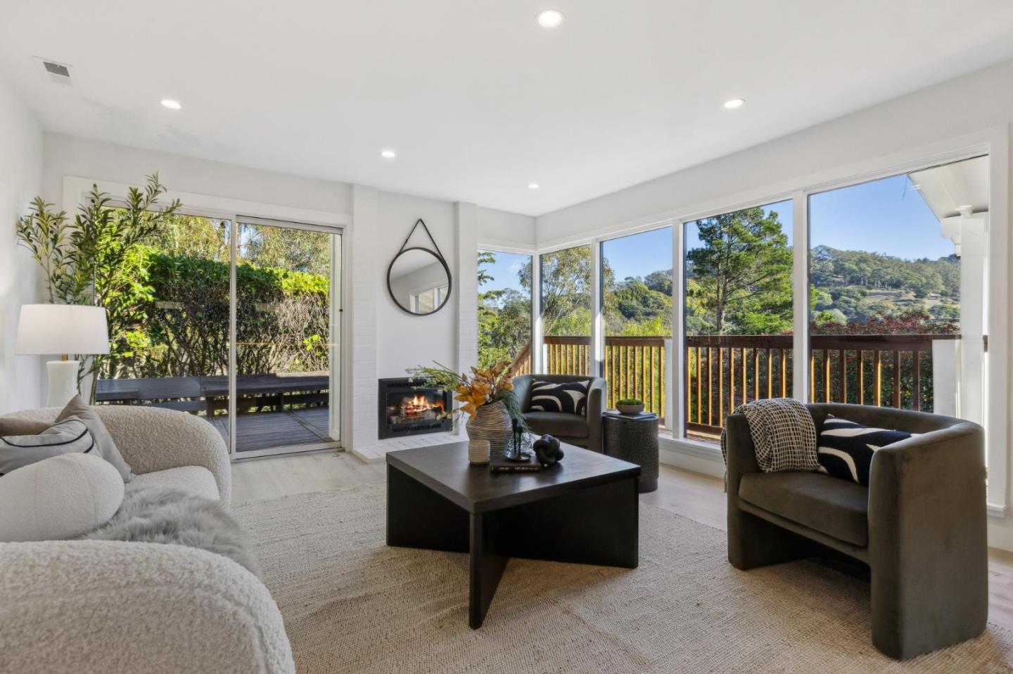 Detail Gallery Image 21 of 122 For 329 Richardson Way, Mill Valley,  CA 94941 - 2 Beds | 2 Baths