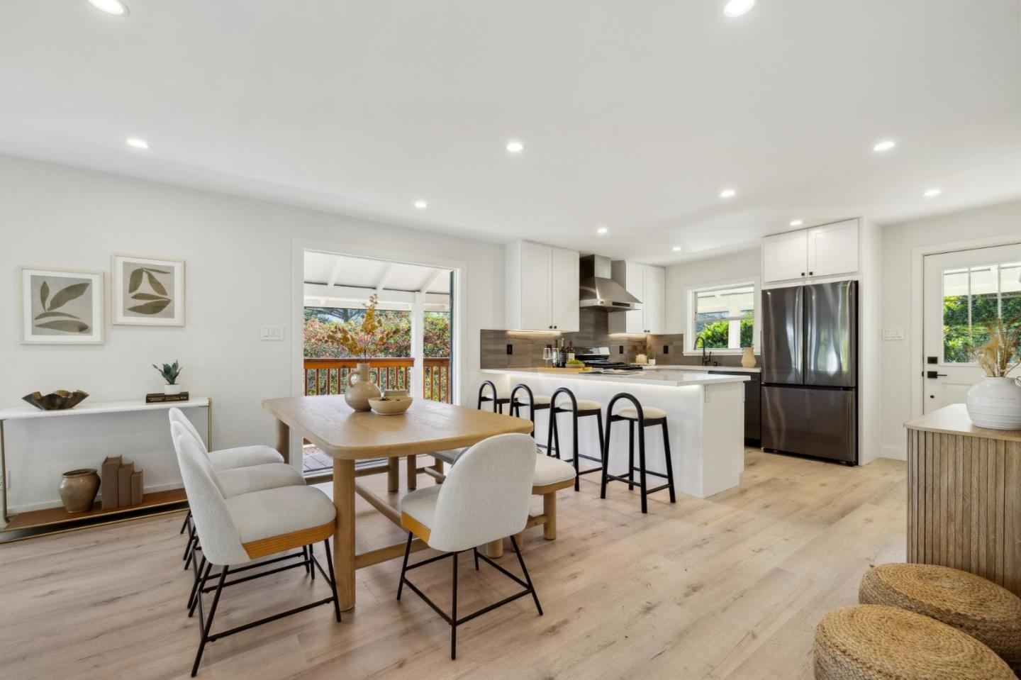 Detail Gallery Image 35 of 122 For 329 Richardson Way, Mill Valley,  CA 94941 - 2 Beds | 2 Baths